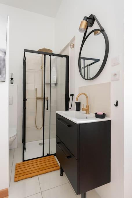 L'Elegant Lumineux Ancien Couvent Apartment Marseille Bagian luar foto