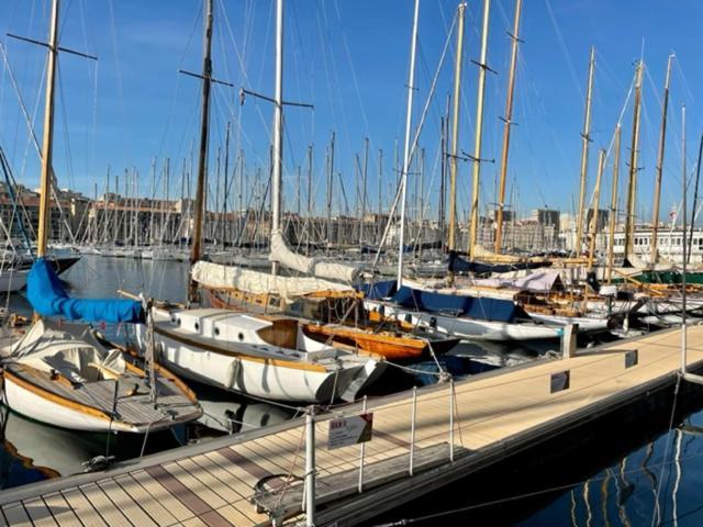 L'Elegant Lumineux Ancien Couvent Apartment Marseille Bagian luar foto